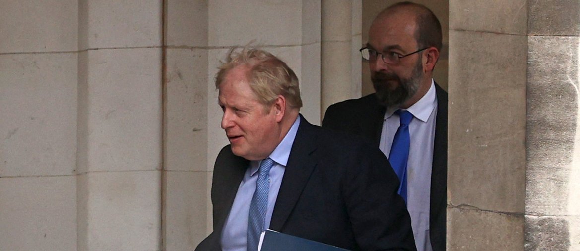 Boris Johnson nyní opouští parlamentní scénu