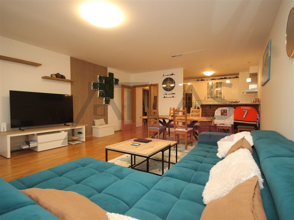 Pronájem bytu 4+1, 116 m2, Praha 6 Vokovice, Tibetská