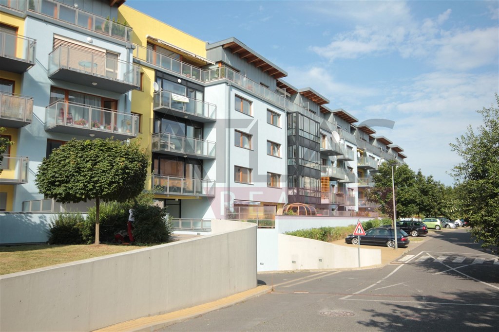 Pronájem bytu 4+1, 116 m2, Praha 6 Vokovice, Tibetská
